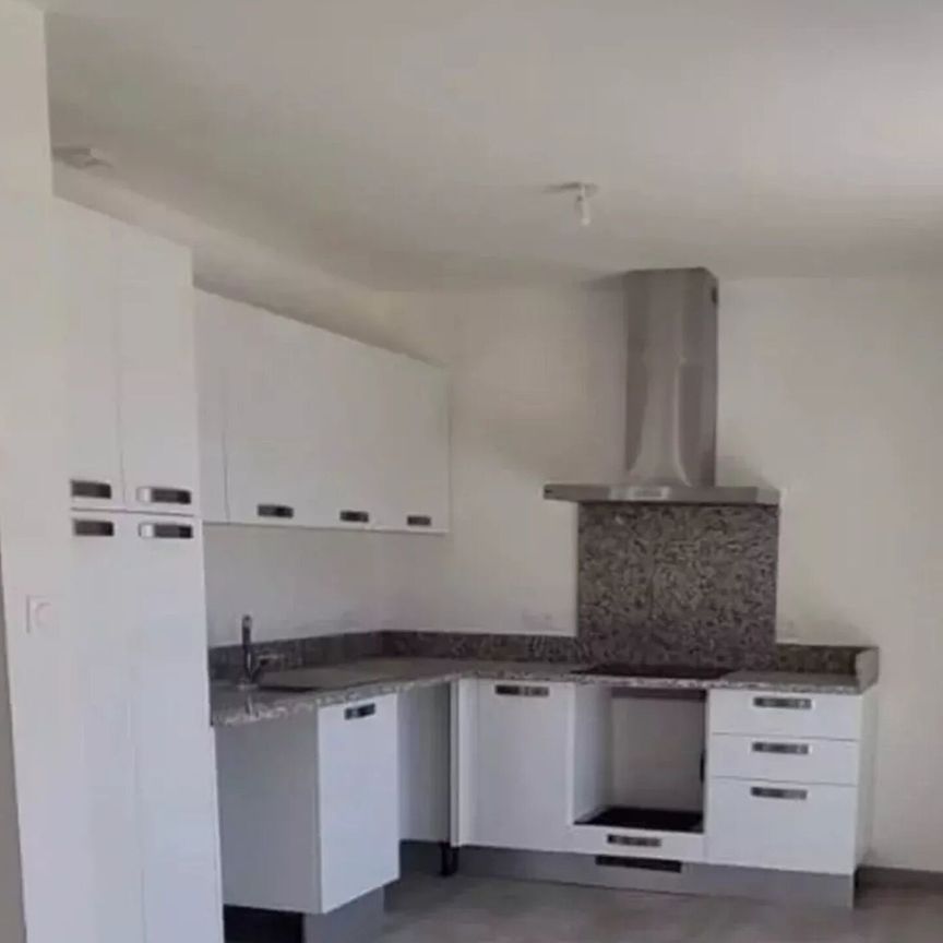 Location Appartement 3 pièces 52 m2 à Bastelicaccia - Photo 1