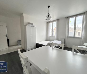 Location Appartement 1 pièce 25m² NIORT 79000 - Photo 2