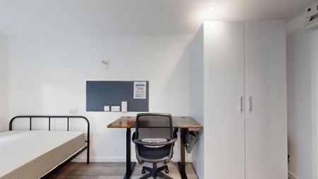 Studio to rent - Photo 5