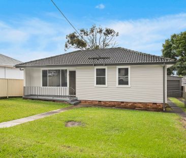 Charming Family Home in - Photo 4