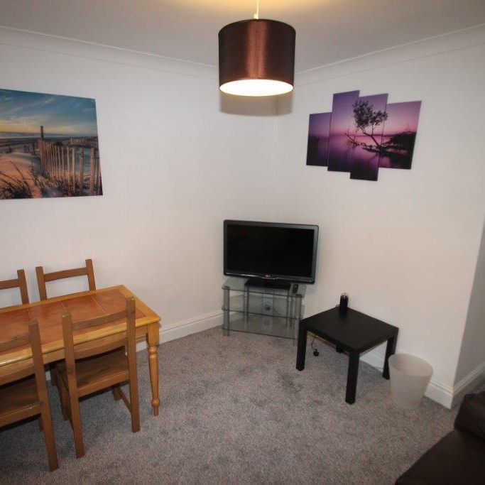 3 Bedroom | 12 North Road East, Flat 2, PL4 6AS - Photo 1