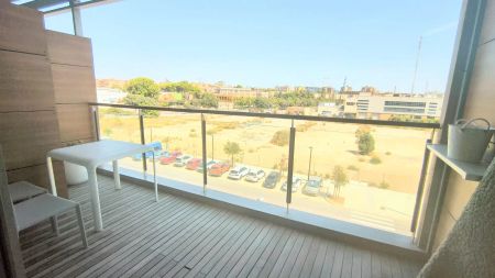 1-bedroom apartment for rent in Valencia, bills included and perfect for couples - Photo 4