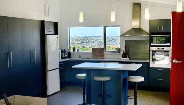 Elevated Waverley Home with Space and Convenience - Photo 1