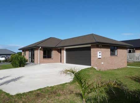 IS THIS YOUR NEW HOME? - Photo 2