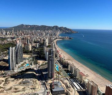 2 room luxury Apartment for rent in Benidorm, Valencia - Photo 2