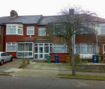 Turner Road Room 1 - Photo 1