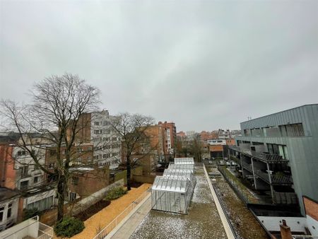 Nieuwbouwappartement met 2 slaapkamers, terras en zonnepanelen! - Foto 4