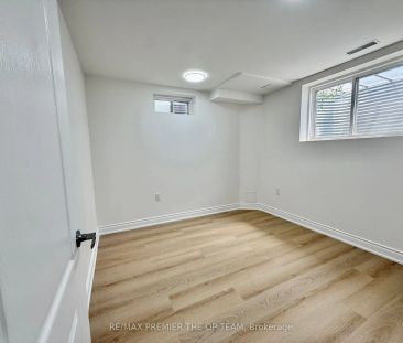 62 Phoenix Boulevard #Bsmt - Photo 1