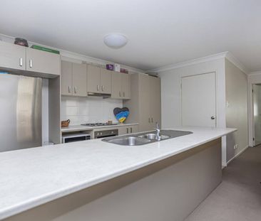 MODERN HOME IN RIVERVIEW RIDGE!!! - Photo 4