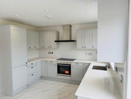 Ogilvie Road, High Wycombe - Photo 5