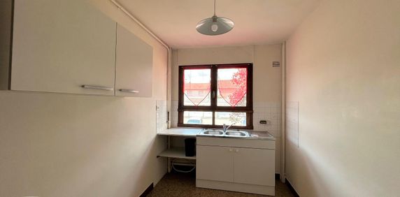 Location Appartement 1 pièce 40m² LIMOGES 87000 - Photo 2