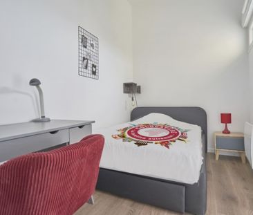 LESAGE L Roommate 3 Bedrooms at Reims - Photo 2