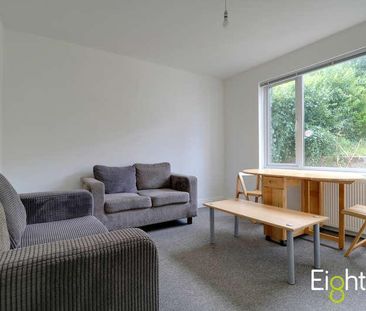 Coombe Road, Brighton, BN2 - Photo 1