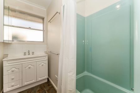 1/1 Victoria Street, Sandringham VIC 3191 - Apartment For Rent | Domain - Photo 3