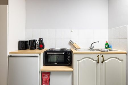 1 bedroom flat to rent - Photo 5