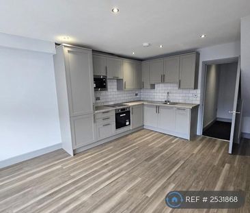 2 bedroom flat to rent - Photo 6