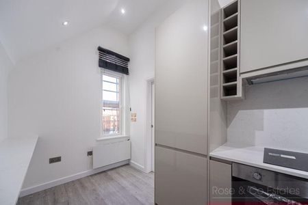 Studio to rent - Photo 3