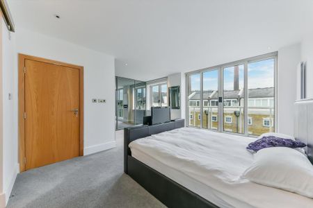 5 bedroom flat to rent - Photo 4