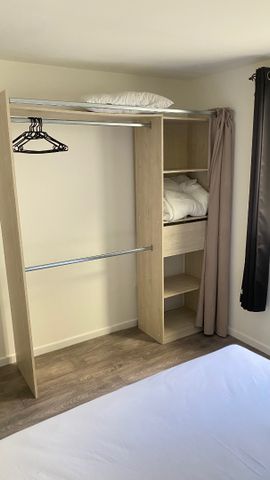 Location Appartement 3 pièces 66m² DOUAI 59500 - Photo 3