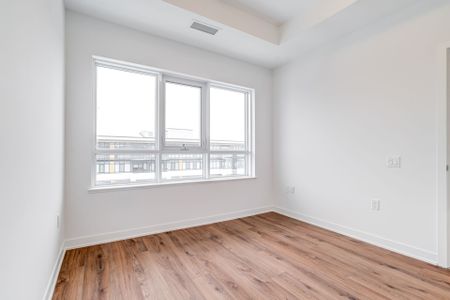 For Lease - 395 Dundas Street Unit# PH20, Oakville, Ontario - Photo 3