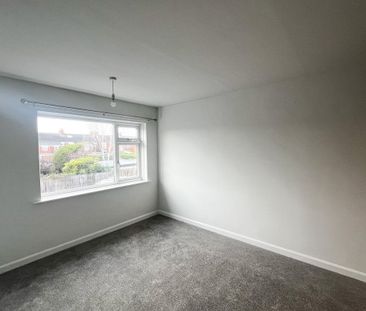 Barnes Close - Photo 1