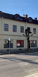 Korsgatan, Vara - Photo 1