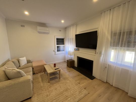 17 William Street, Port Augusta - Semi Furnished - Photo 1