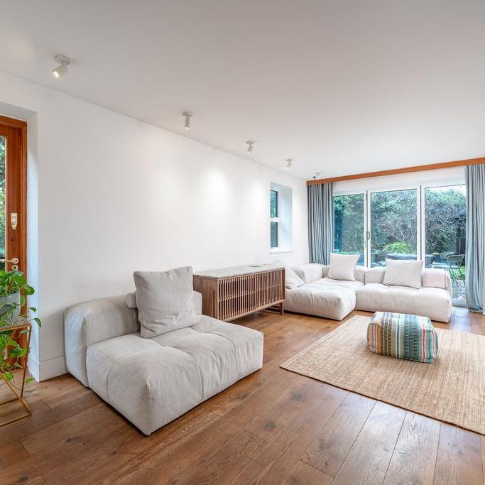 4 bedroom house to rent - Photo 1