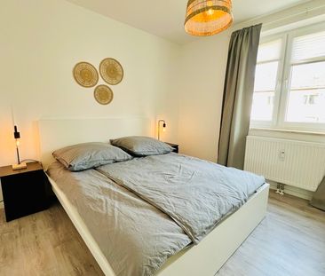 Voll möblierte, modern eingerichtete 3-Zimmer-Wohnung mit Balkon in... - Photo 5