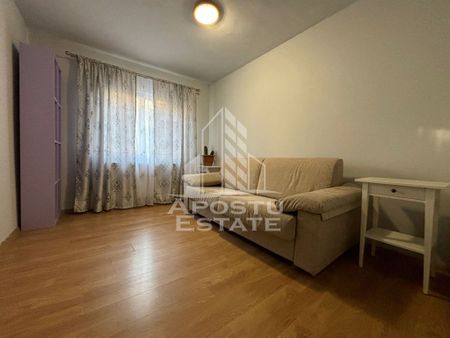 Apartament 3 camere, Decomandat, zona Lipovei - Fotografie 4