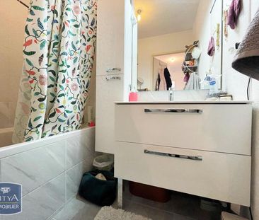 Location Appartement 2 pièces 44m² CHATEAURENARD 13160 - Photo 6