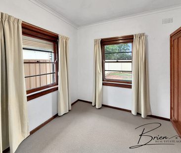 Ditch the Drive – Walk to It All - Photo 1