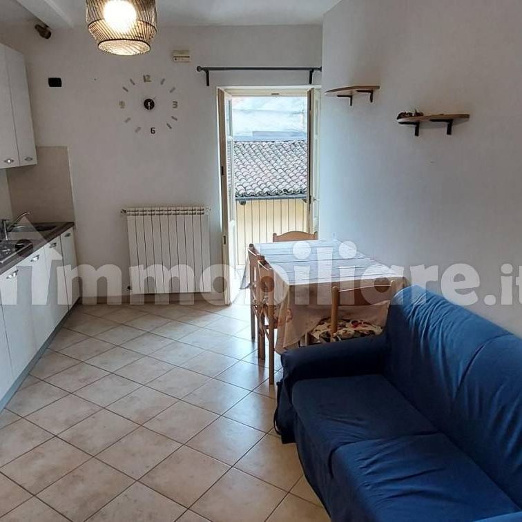 Bilocale via Vittorio Emanuele, Centro, La Morra - Photo 1