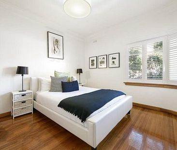 1/42 Burnett Street, St Kilda. - Photo 3