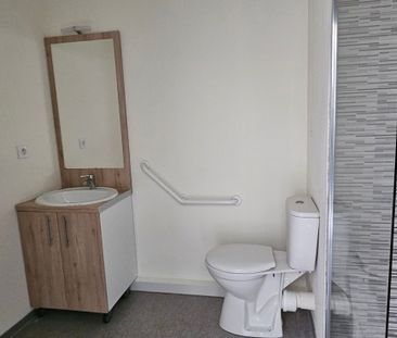 Location Appartement 1 pièce 18m² NIMES 30000 - Photo 3