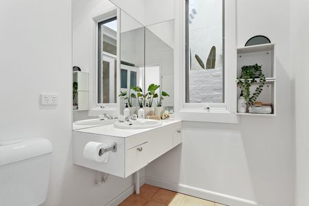 12 Chambers Street, South Yarra VIC 3141 - House For Rent | Domain - Photo 3