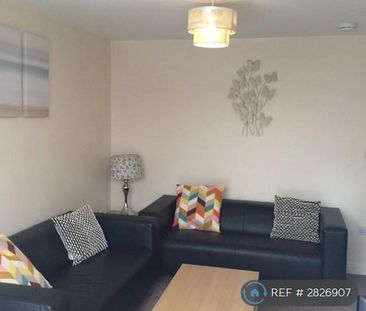 1 bedroom in a house share to rent - Photo 1