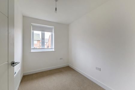 3 bedroom end of terrace house to rent - Photo 4