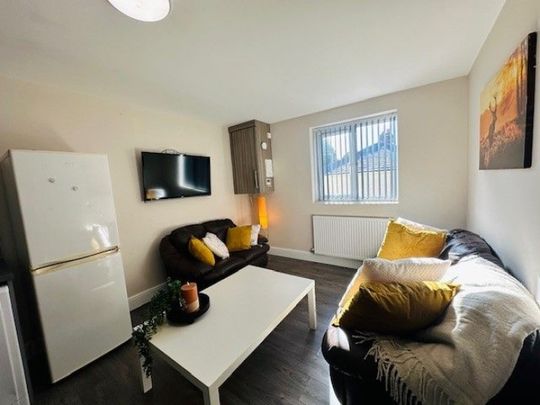 Marsh Lane Flat,, PRESTON, Lancashire PR1 8NL - Photo 1