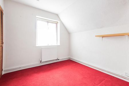 2 bedroom semi-detached house to rent - Photo 2