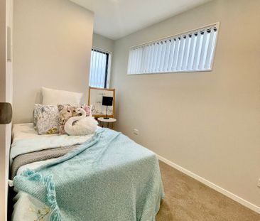 MANGERE BRIDGE, 3 BEDROOMS - Photo 6