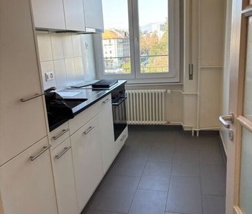 3.5 room apartment on the 5th floor located in Geneva 1202 - Photo 4
