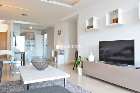 Penthouse · San Pedro de Alcántara - Photo 2