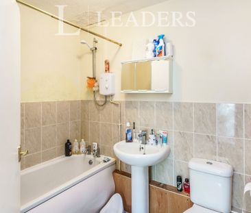 1 bedroom apartment to rent Fulmer Court, Boundary Road, Worthing, ... - Photo 6