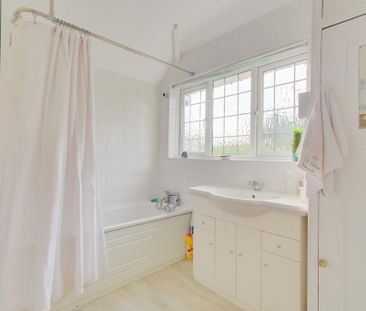 House share to rent - Photo 3