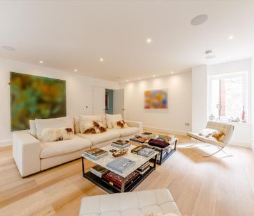 5 bedroom detached house to rent - Photo 2