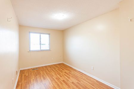 For Lease - 189 Springhead Gardens Unit# 22, Richmond Hill, Ontario - Photo 3