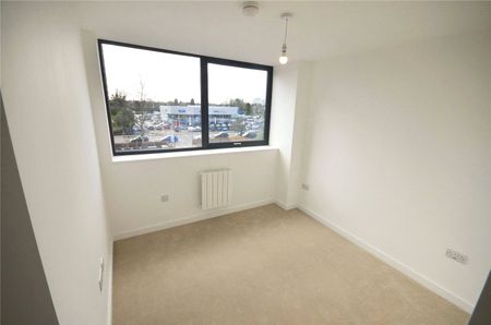 Castlewood Apartments, 192 Wellington Rd North, Heaton Norris, Stockport, SK4 2DZ - Photo 3