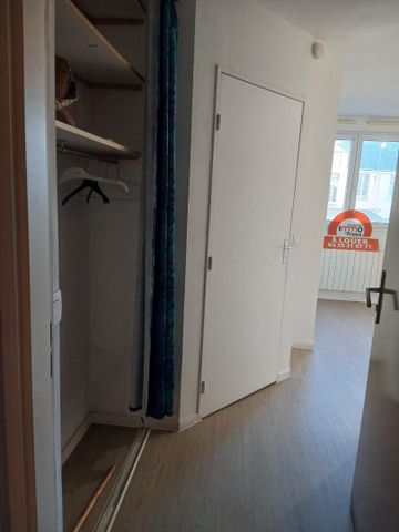 Location Appartement 1 pièce 18m² - Photo 5