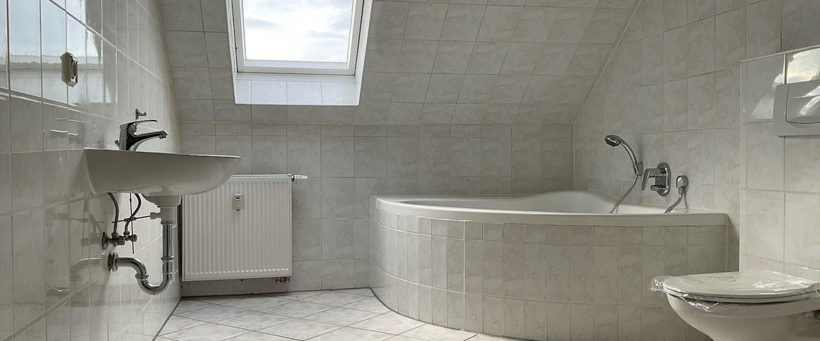 Ein Nest unterm Dach freut sich auf neue Bewohner. - Photo 1